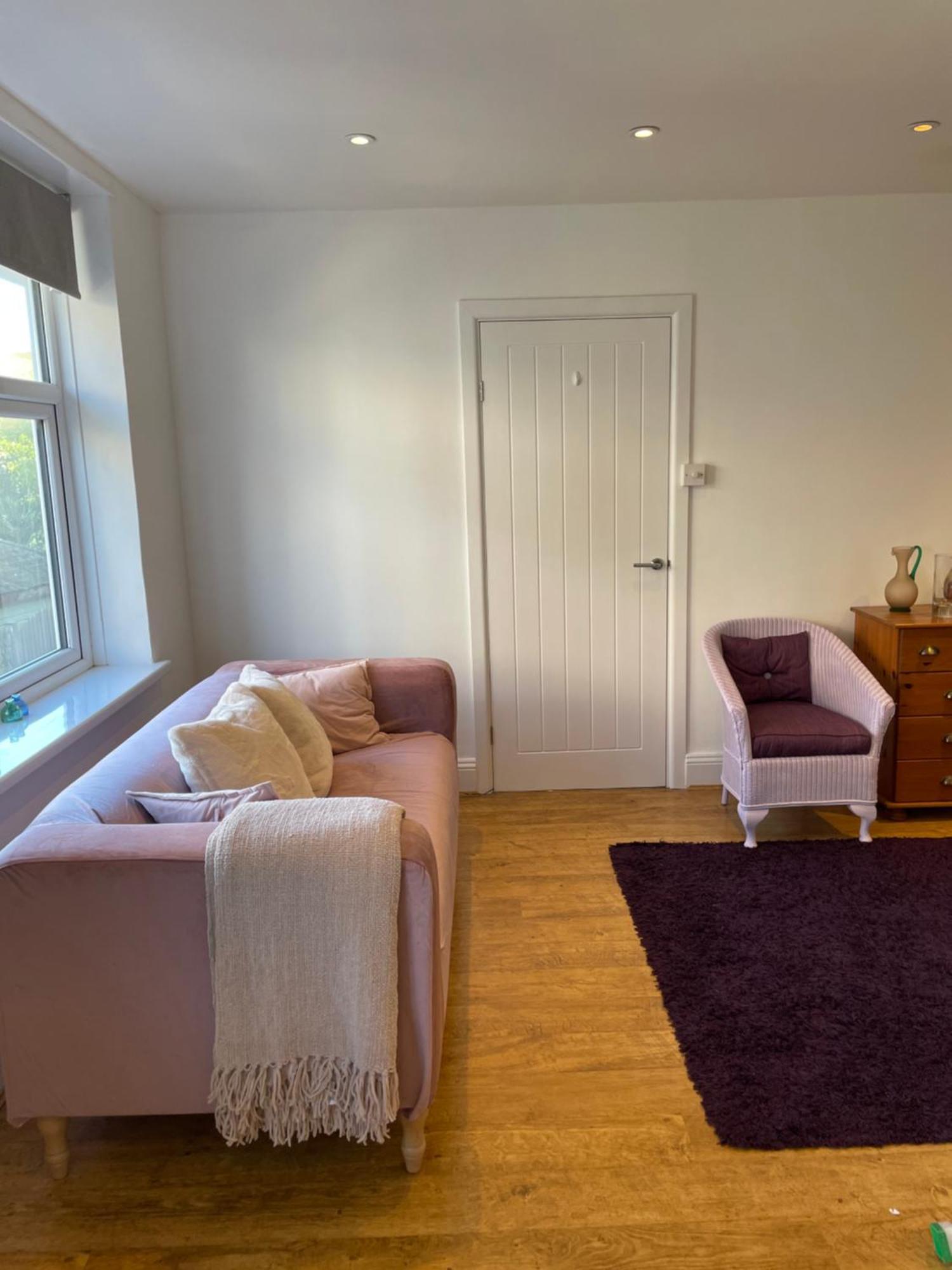 Cute 1 Bed Apartment 2 Mins From The Sea - Sleeps 4, Flat 8 The Gables, Church Street, Лайм Риджис Екстериор снимка